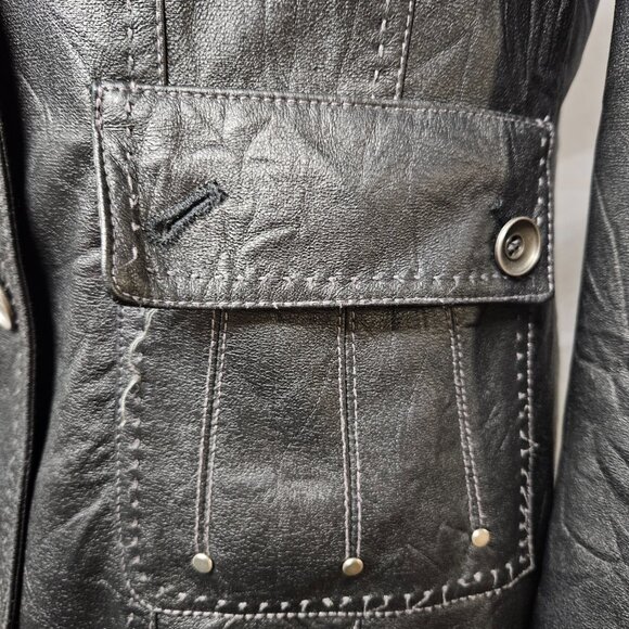 Faux leather blazer - Picture 5 of 8